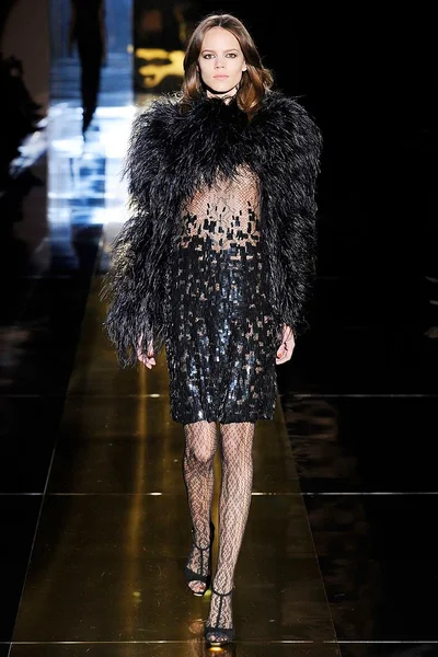 Look 41